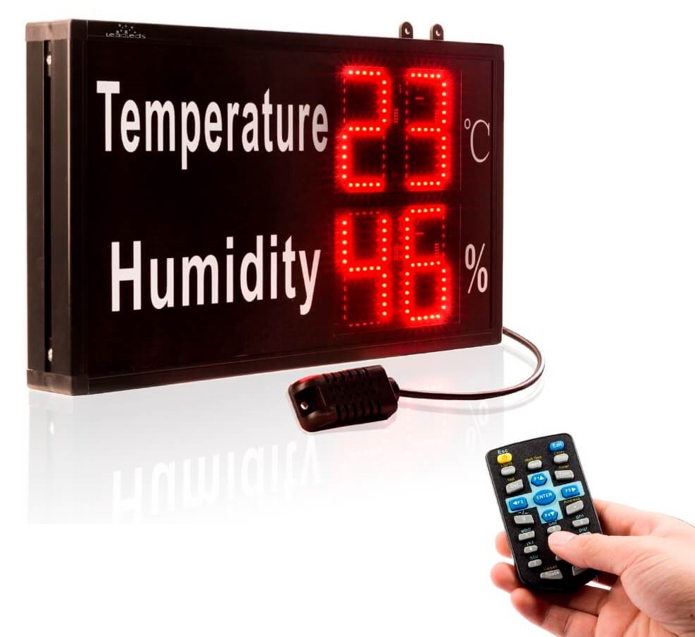 Panel ais dengan meter suhu dan kelembapan