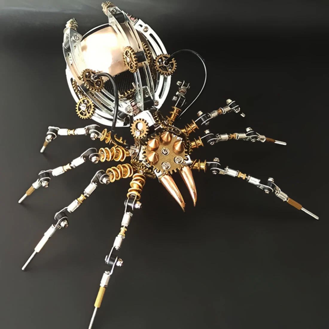 Model labah-labah 3D + pembesar suara bluetooth